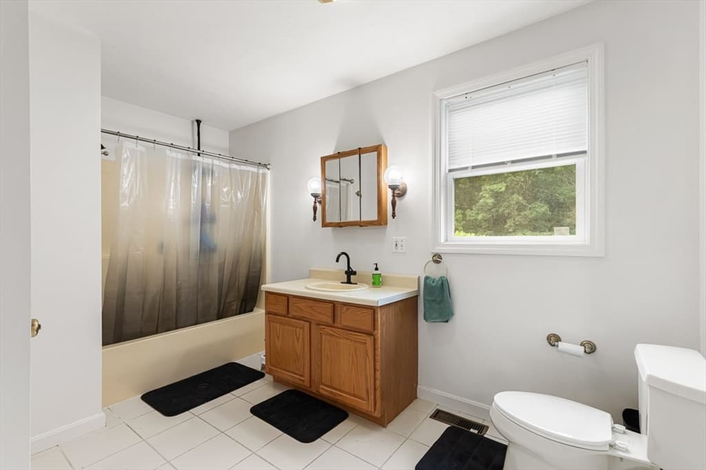 29 Sammy's Lane, Freetown MA 02702 photo 21