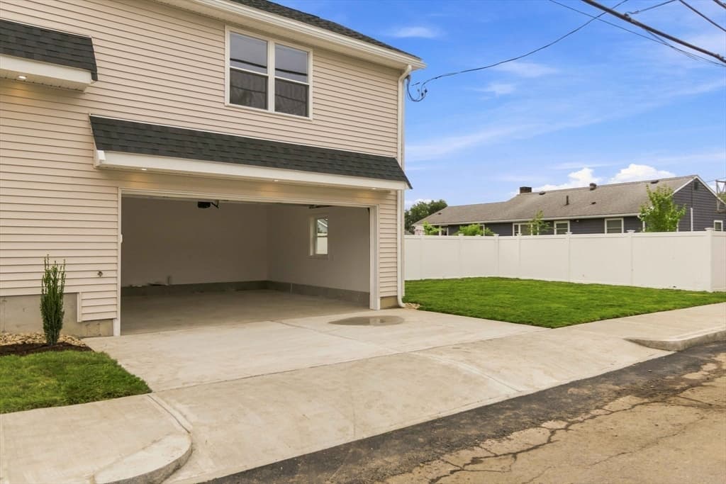 81 Derby Road, Revere MA 02151 photo 32