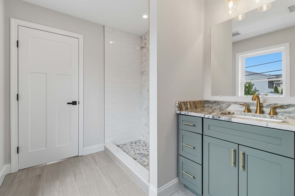 81 Derby Road, Revere MA 02151 photo 29