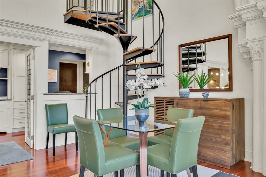 Condominium at 90 Park Street # 35, Brookline MA 02446, Brookline, photo 8 of 25