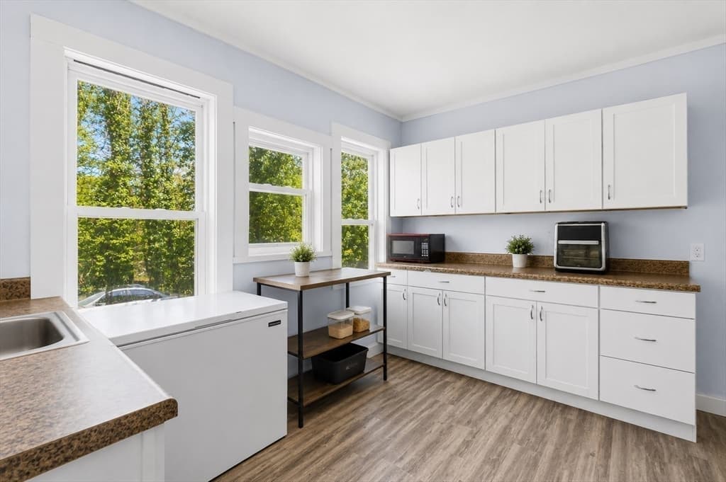 65 Oak Street, Middleboro MA 02346 photo 2