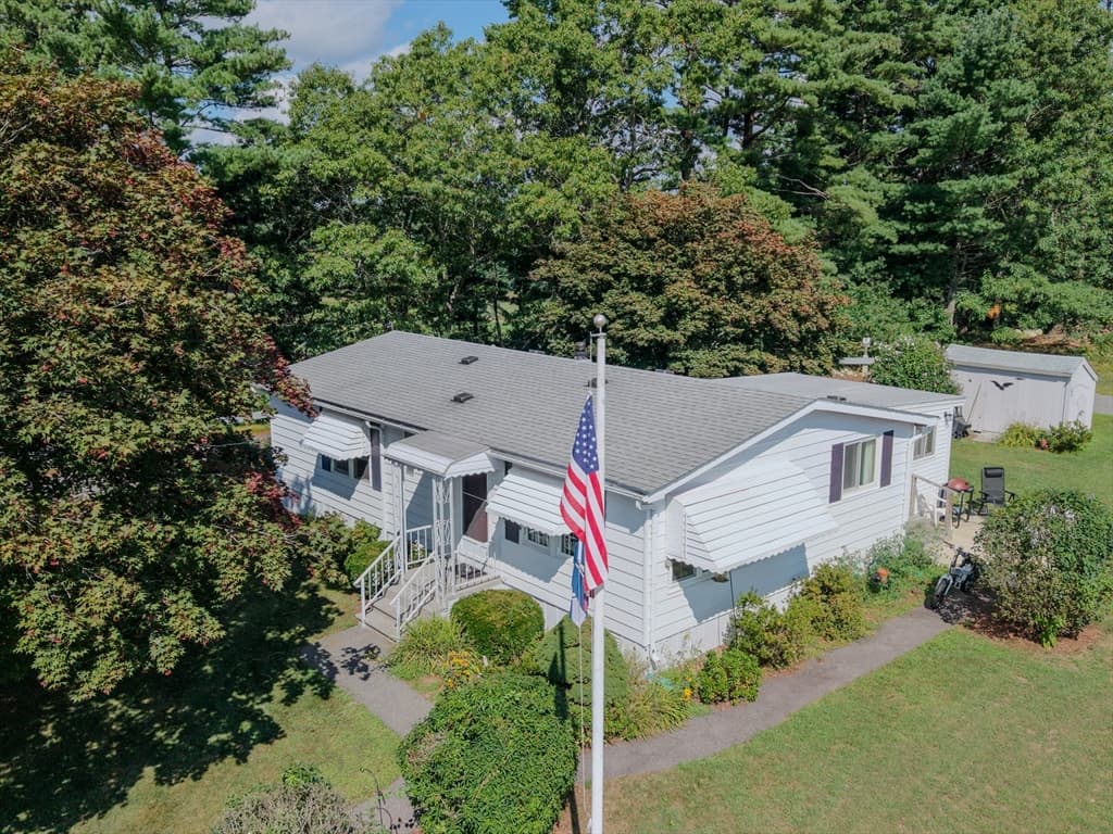 6 Coachman Terrace, Plymouth MA 02360