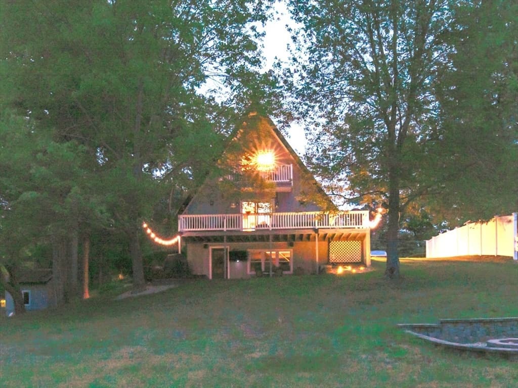 171 Elm, Blackstone MA 01504 photo 4