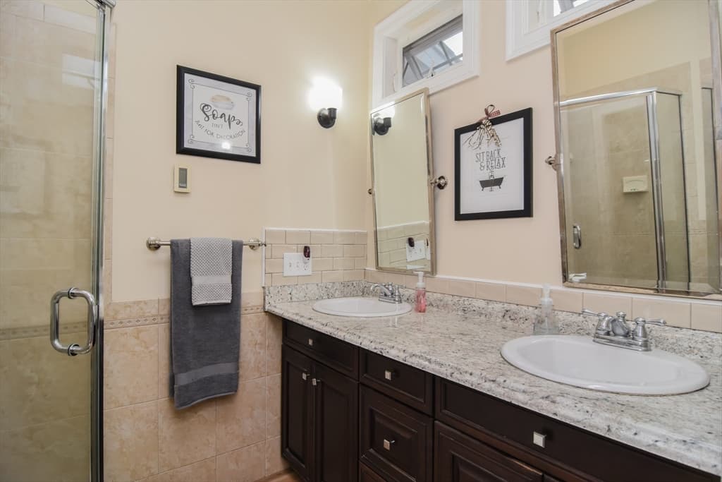 Single Family Residence at 102 Lakeshore Dr, West Brookfield MA 01585, West Brookfield, photo 20 of 41