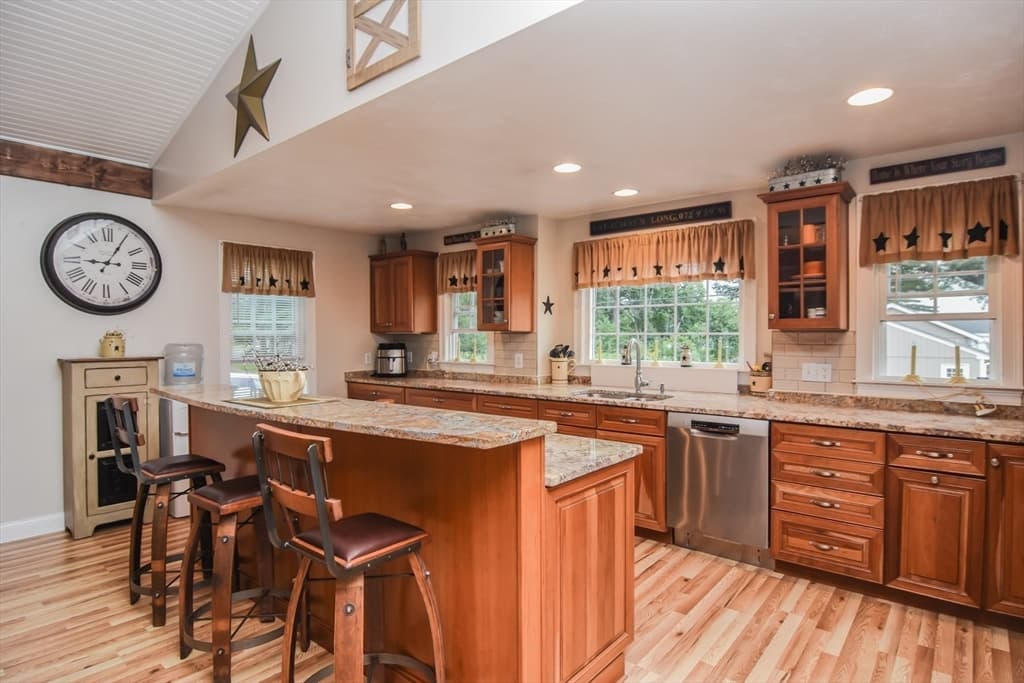 Single Family Residence at 102 Lakeshore Dr, West Brookfield MA 01585, West Brookfield, photo 10 of 41