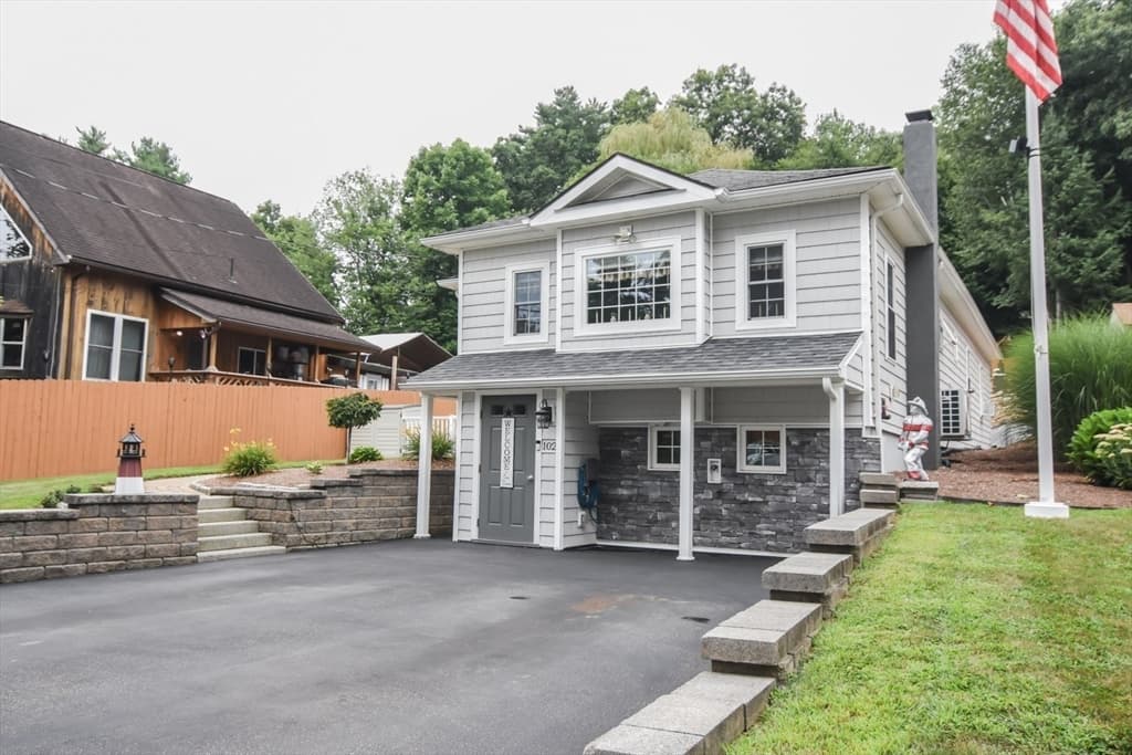 Single Family Residence at 102 Lakeshore Dr, West Brookfield MA 01585, West Brookfield, photo 4 of 41