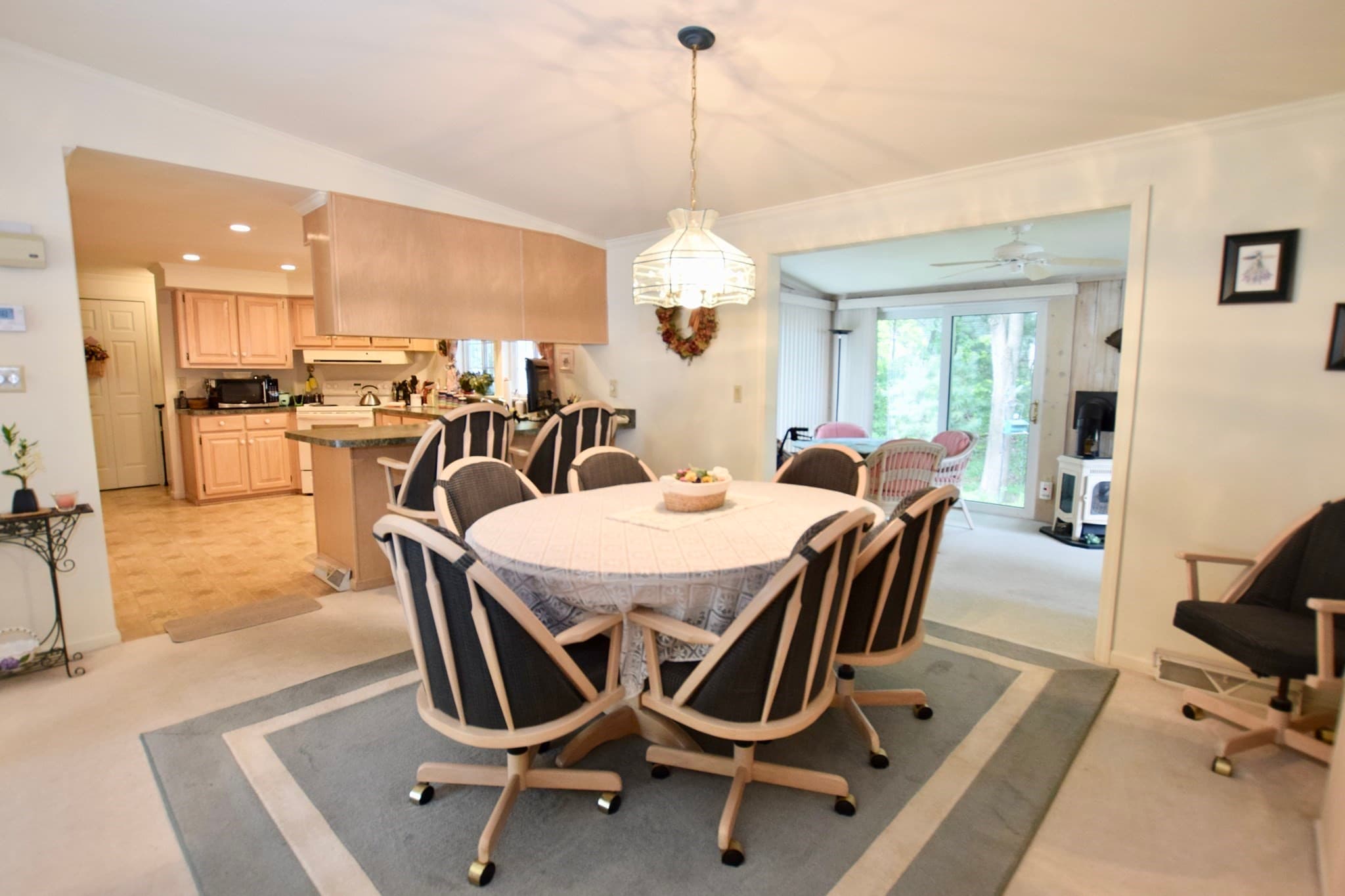 Single Family Residence at 12 Trailwood Dr., Bridgewater MA 02324, Bridgewater, photo 16 of 39