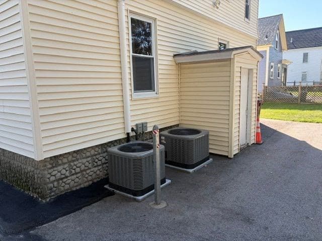 44-46 Starbird St, Lowell MA 01854 photo 6
