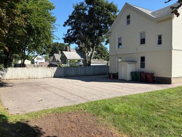 44-46 Starbird St, Lowell MA 01854 photo 5