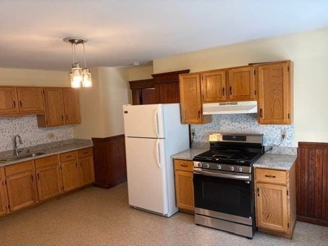 44-46 Starbird St, Lowell MA 01854 photo 14