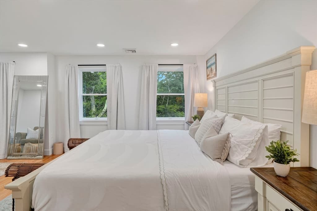 105 Whalers Walk, Edgartown MA 02539 photo 26