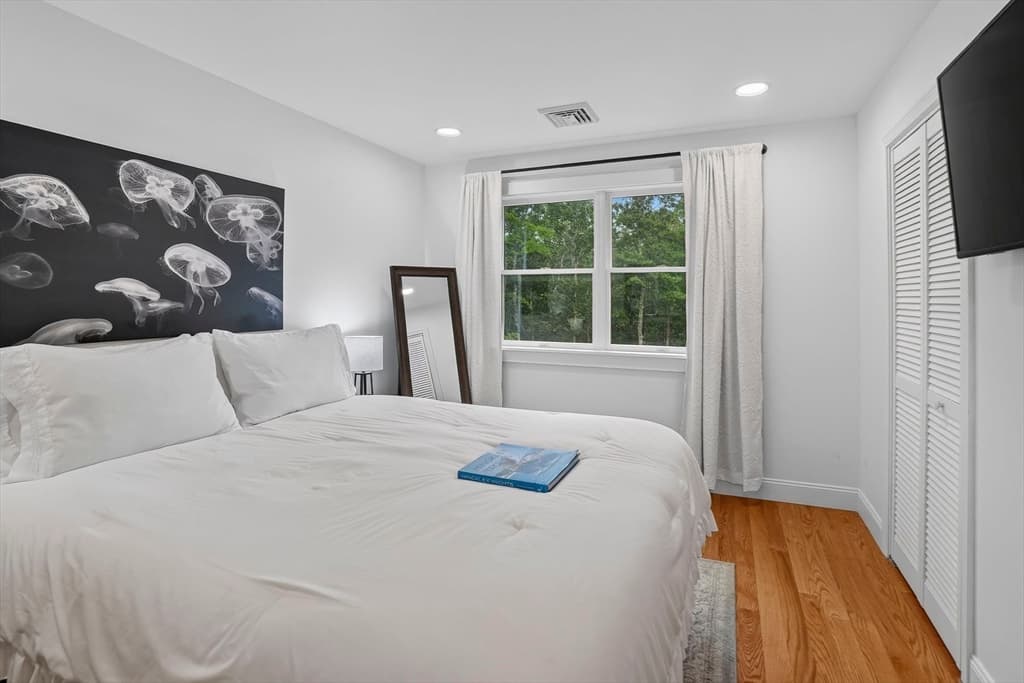 105 Whalers Walk, Edgartown MA 02539 photo 33