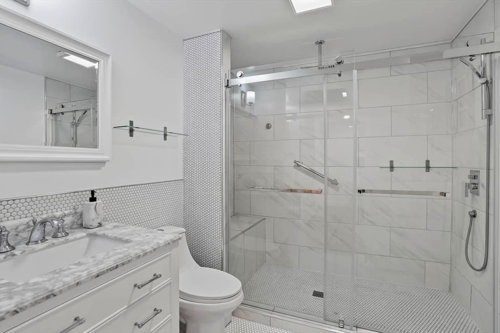 105 Whalers Walk, Edgartown MA 02539 photo 29