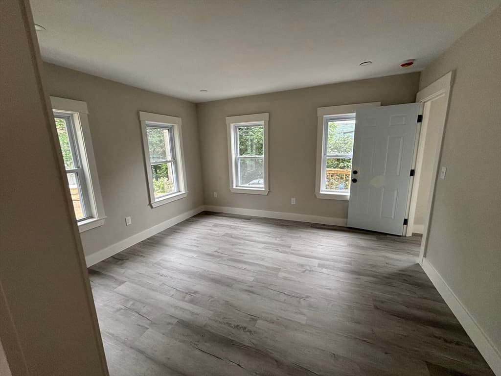 22 Pleasant St, Fitchburg MA 01420 photo 32
