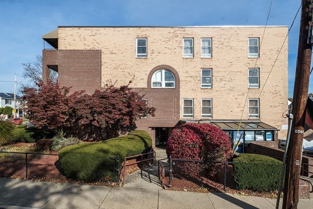 314 Riverside Avenue # 304, Medford MA 02155 photo 2
