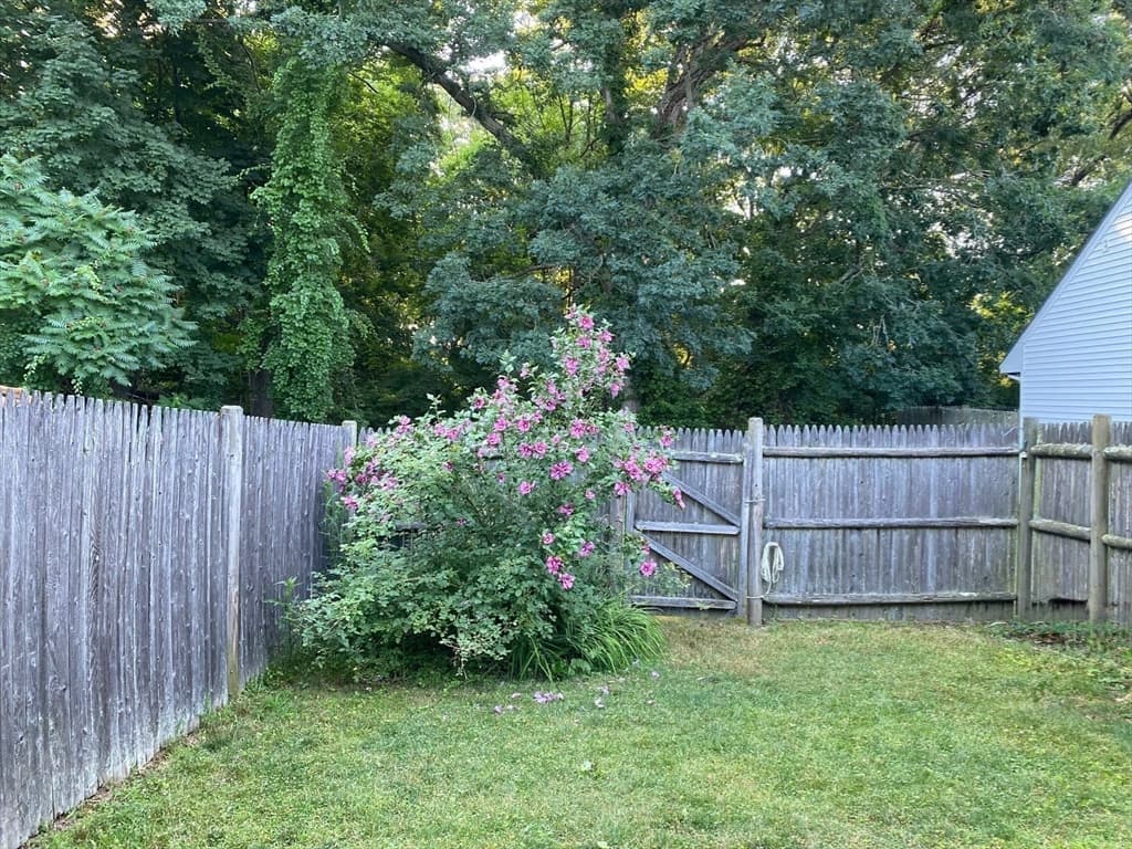 233 Lake St # D, Weymouth MA 02189 photo 7