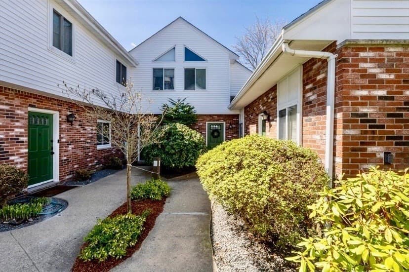 233 Lake St # D, Weymouth MA 02189