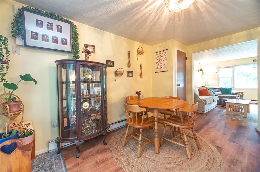 8 Keegan, Greenfield MA 01301 photo 5