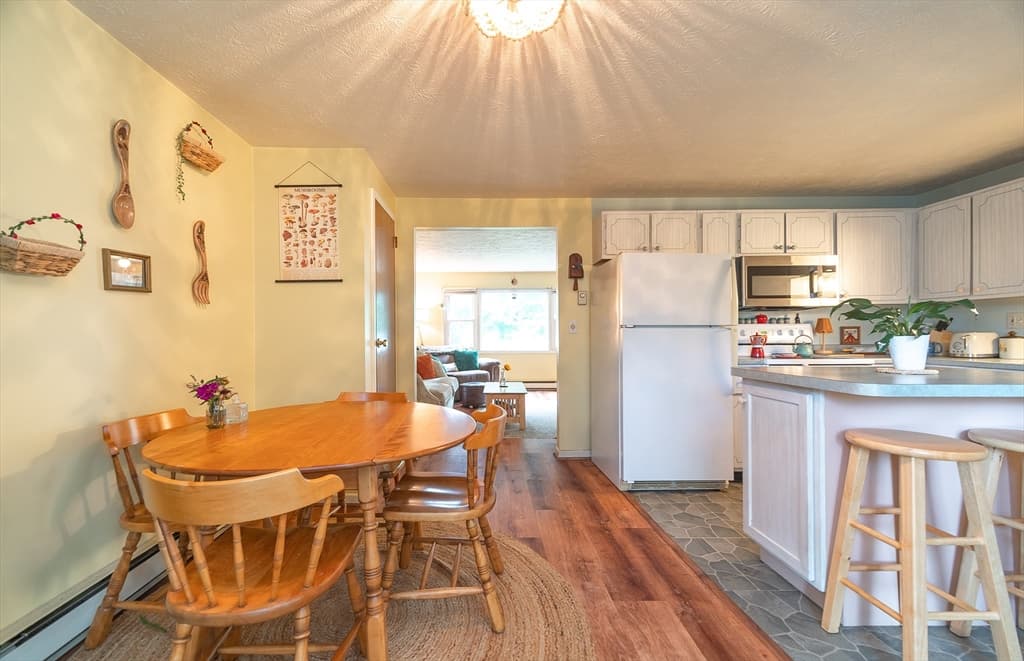 8 Keegan, Greenfield MA 01301 photo 9