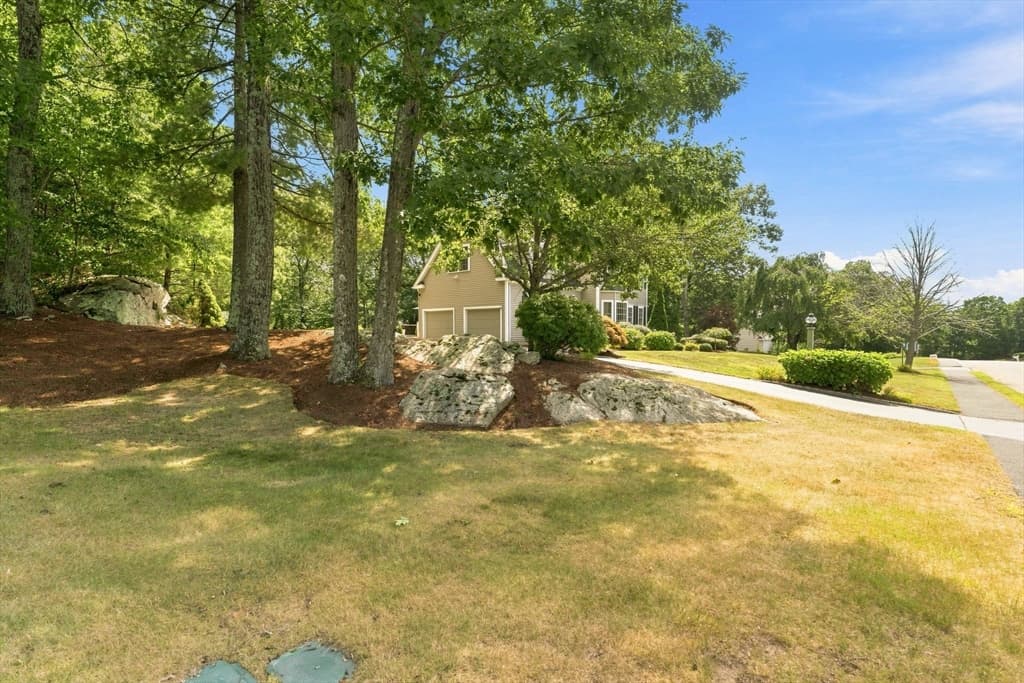 13 Larkin Ln, Hopedale MA 01747 photo 36
