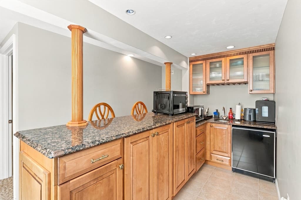13 Larkin Ln, Hopedale MA 01747 photo 34