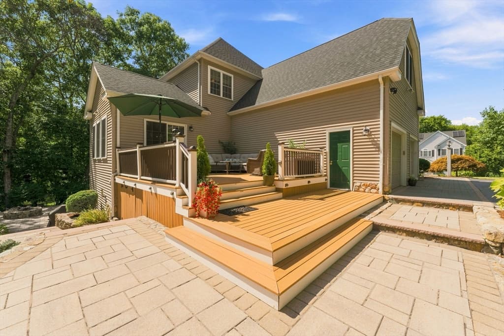 13 Larkin Ln, Hopedale MA 01747 photo 38