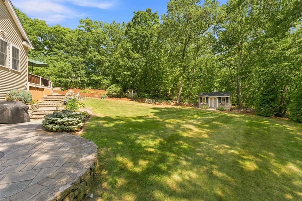 13 Larkin Ln, Hopedale MA 01747 photo 41