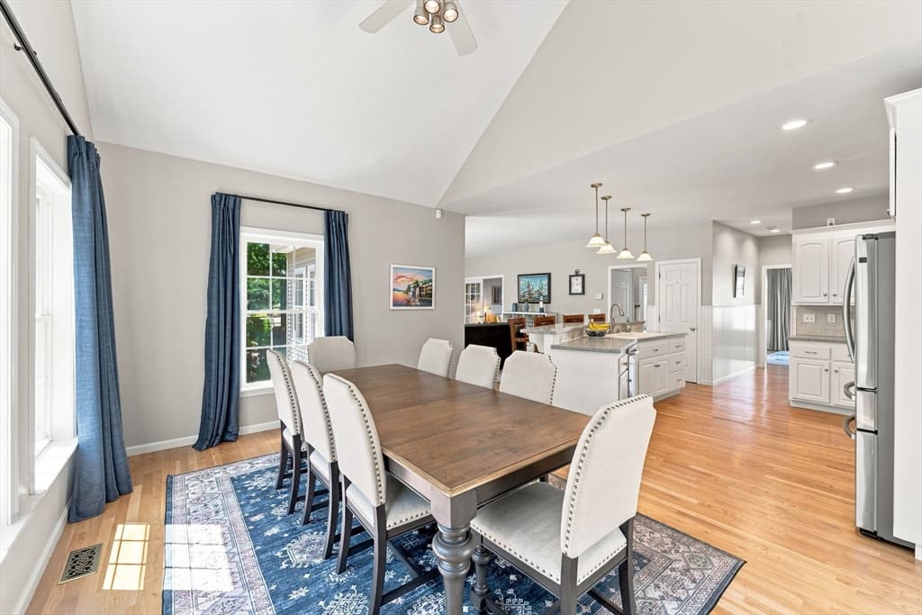 13 Larkin Ln, Hopedale MA 01747 photo 15