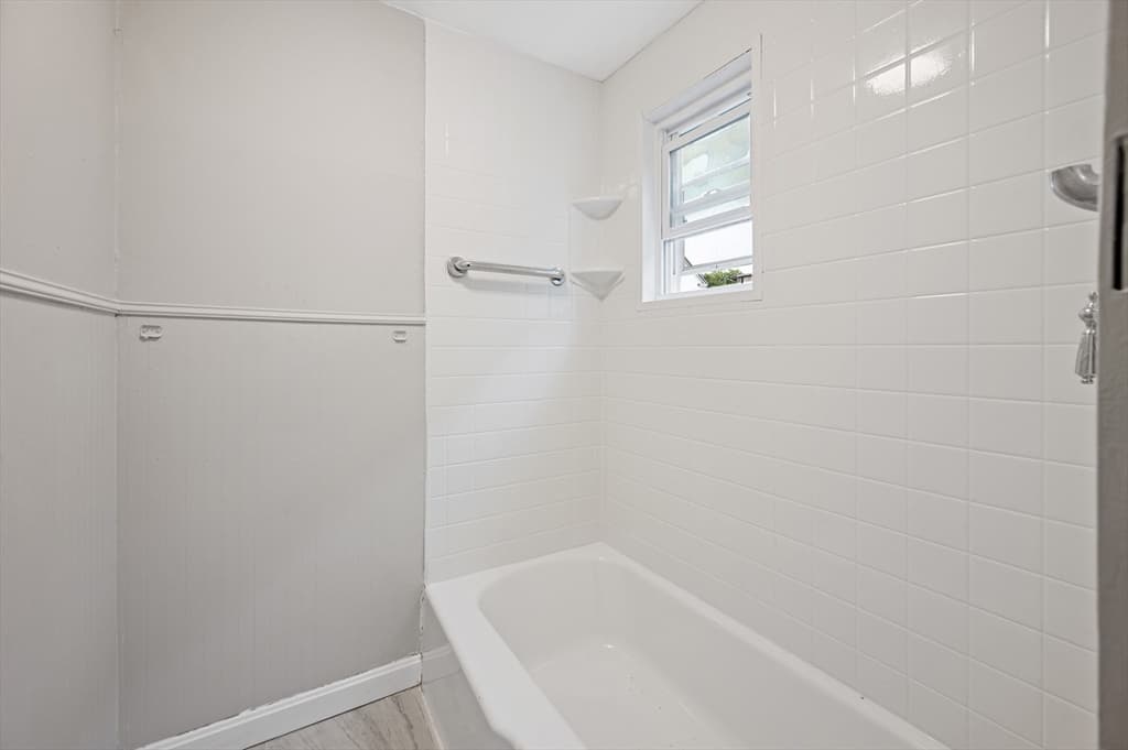 4 Pollard Ave, Lowell MA 01850 photo 16
