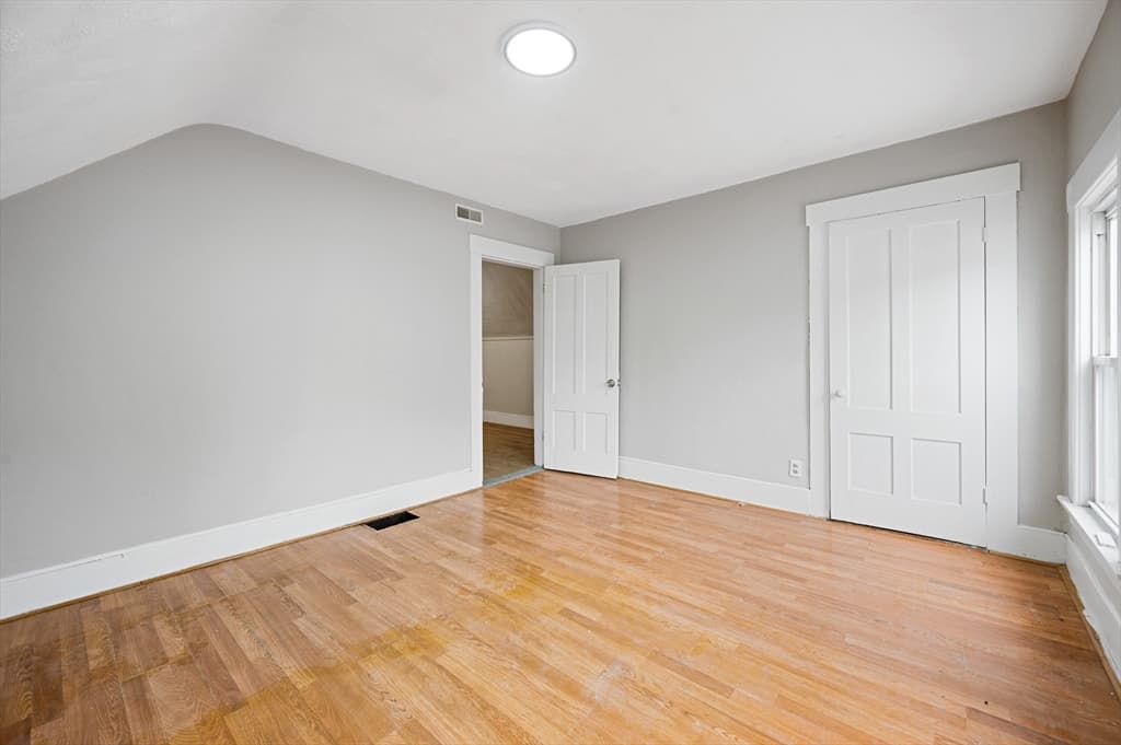 4 Pollard Ave, Lowell MA 01850 photo 22