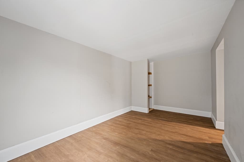 4 Pollard Ave, Lowell MA 01850 photo 29