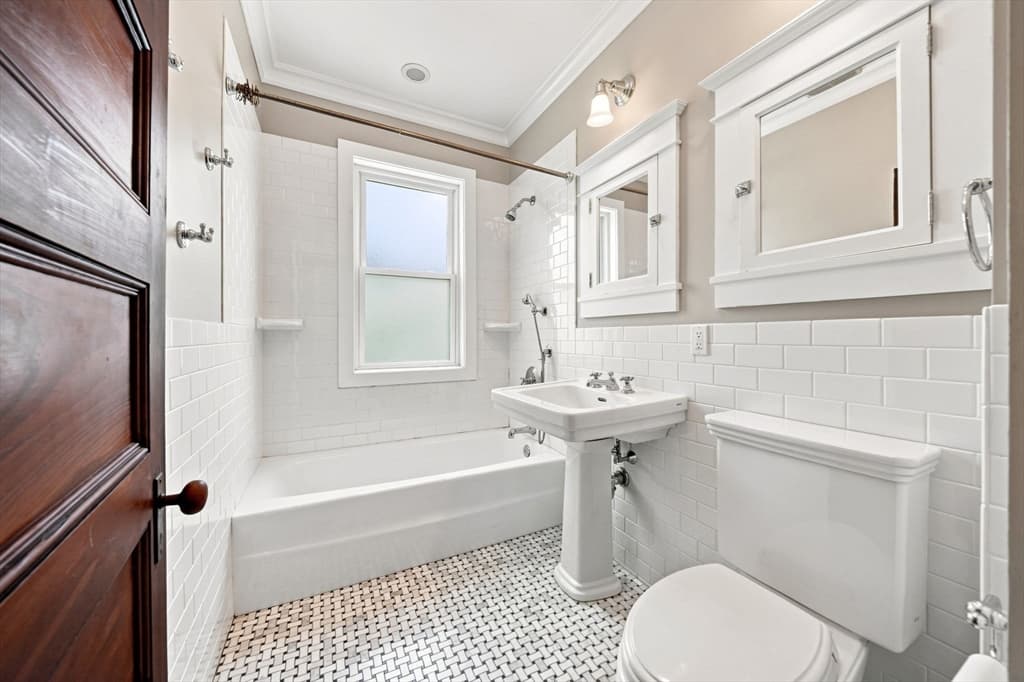 39 Ainsworth St, Boston MA 02131 photo 23