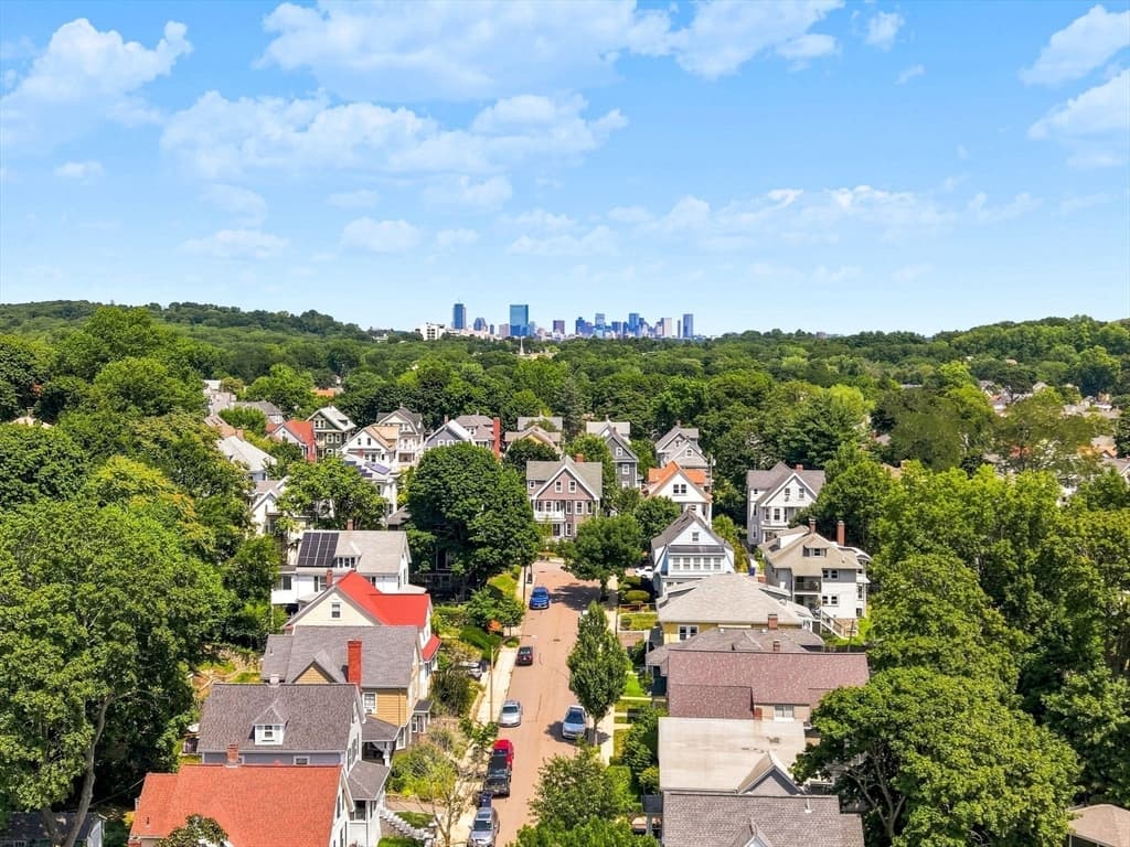 39 Ainsworth St, Boston MA 02131 photo 36
