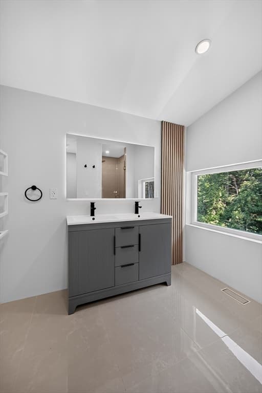 409 Pearl St, Reading MA 01867 photo 28
