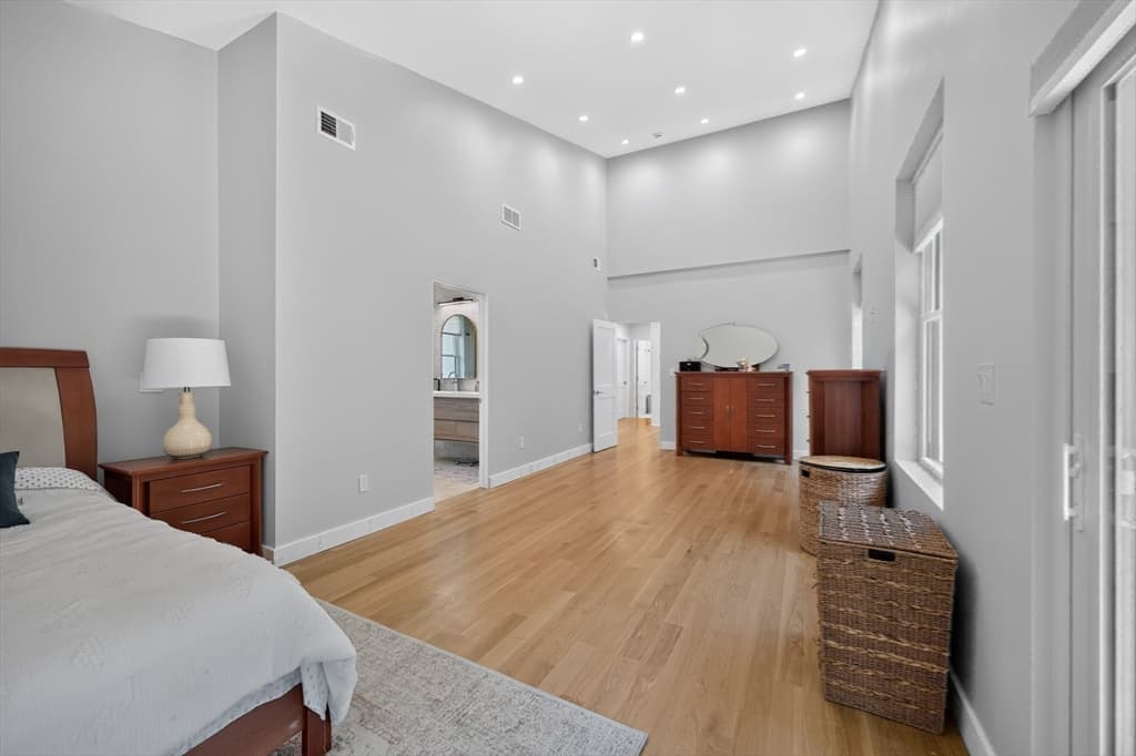 409 Pearl St, Reading MA 01867 photo 24