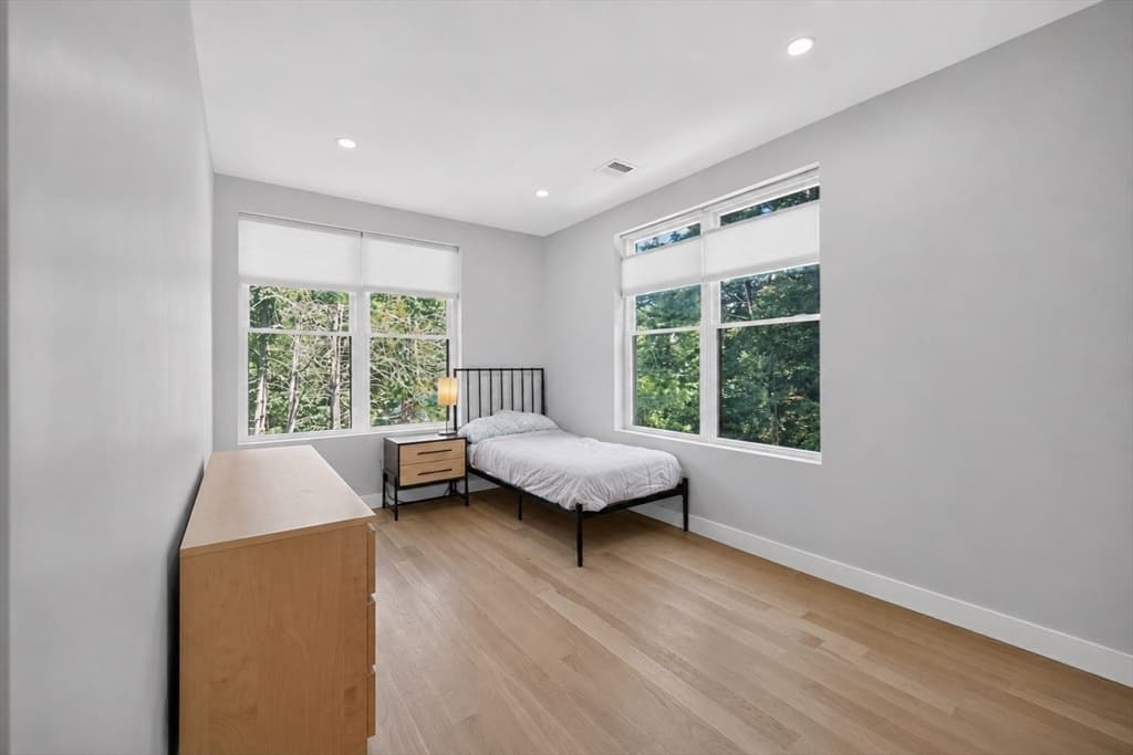 409 Pearl St, Reading MA 01867 photo 18