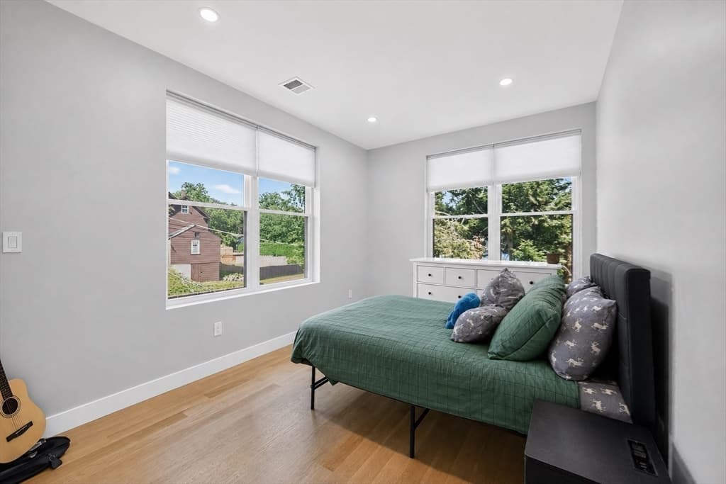 409 Pearl St, Reading MA 01867 photo 19