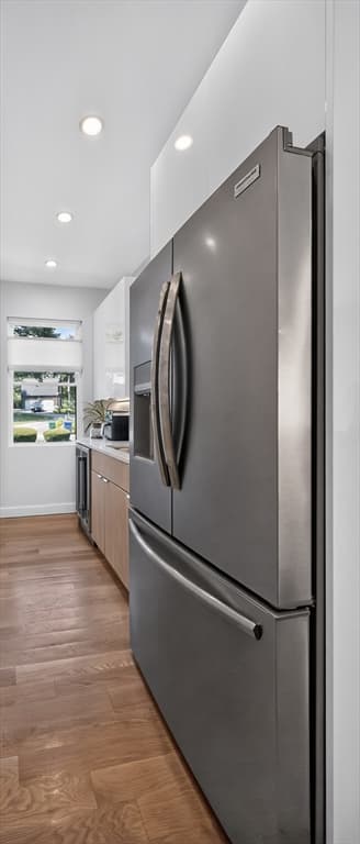 409 Pearl St, Reading MA 01867 photo 8
