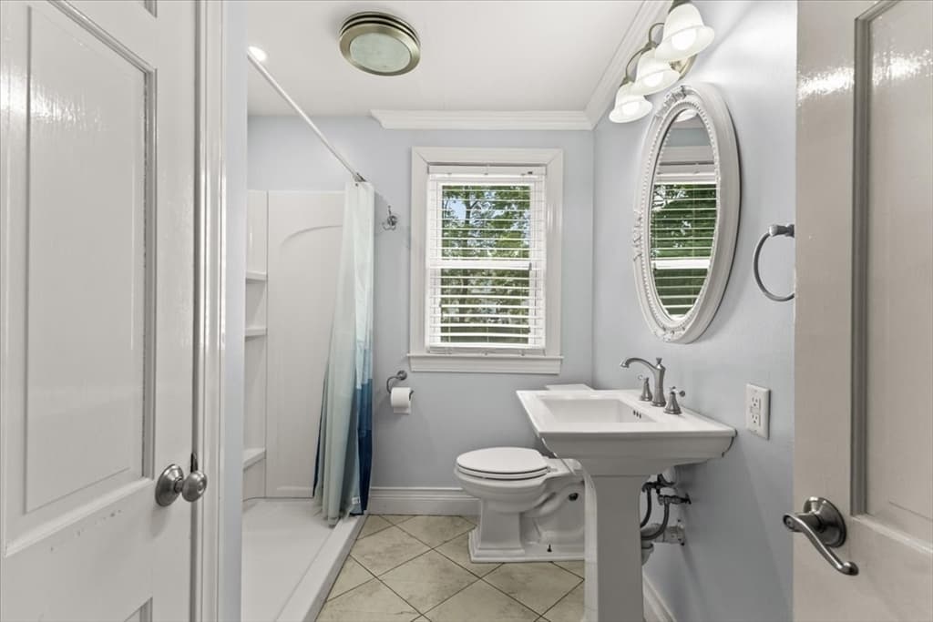 14 Whitehill St, Taunton MA 02780 photo 17