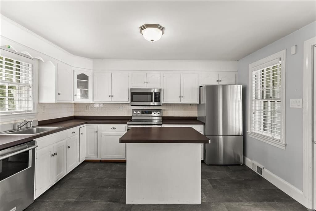 14 Whitehill St, Taunton MA 02780 photo 18