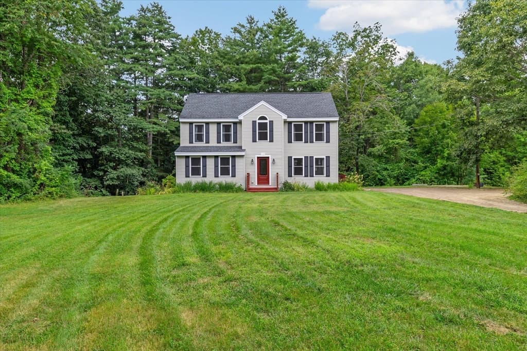140 Burrage St, Lunenburg MA 01462