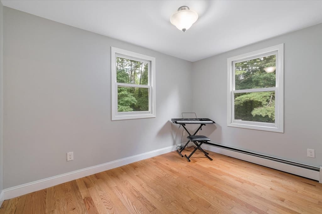 140 Burrage St, Lunenburg MA 01462 photo 18