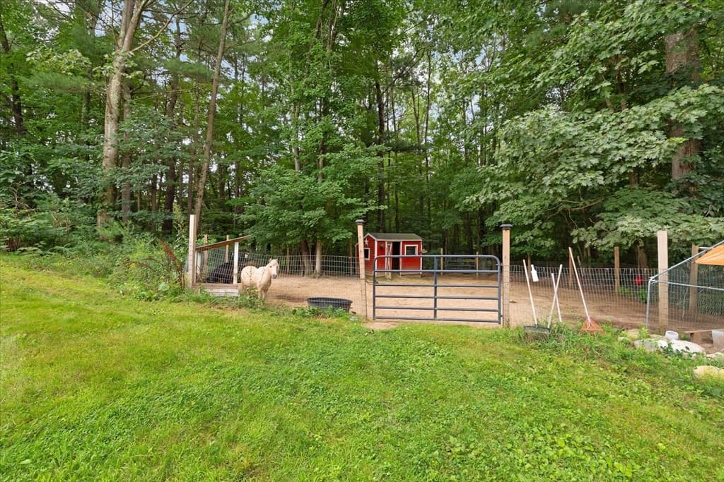 140 Burrage St, Lunenburg MA 01462 photo 35