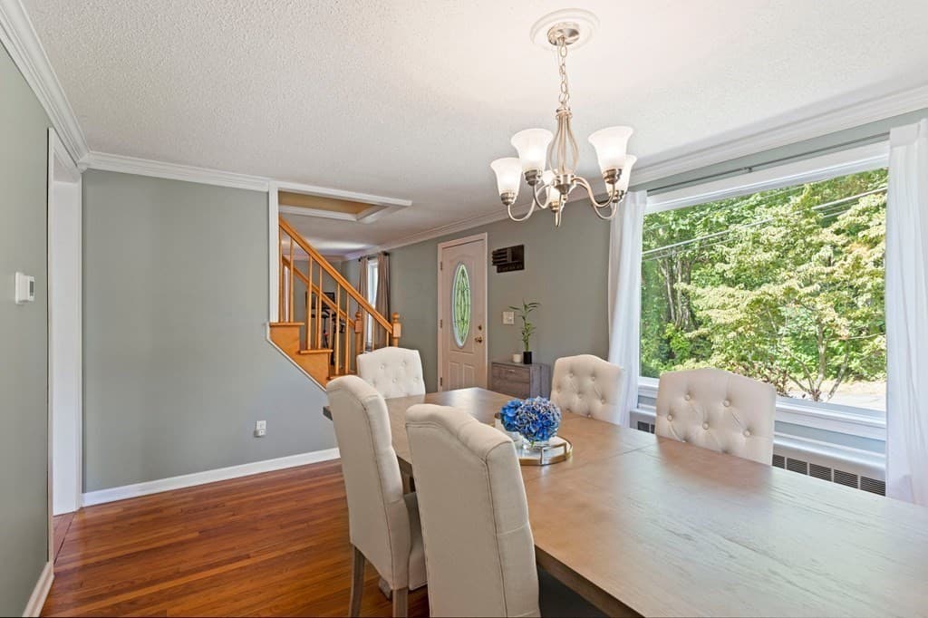 78 Laurie Ave, South Hadley MA 01075 photo 3