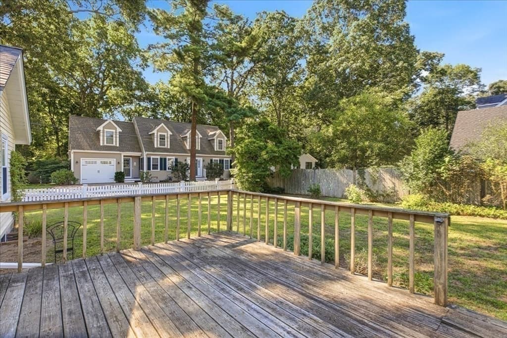 2 Bartlett Ave, Duxbury MA 02332 photo 28