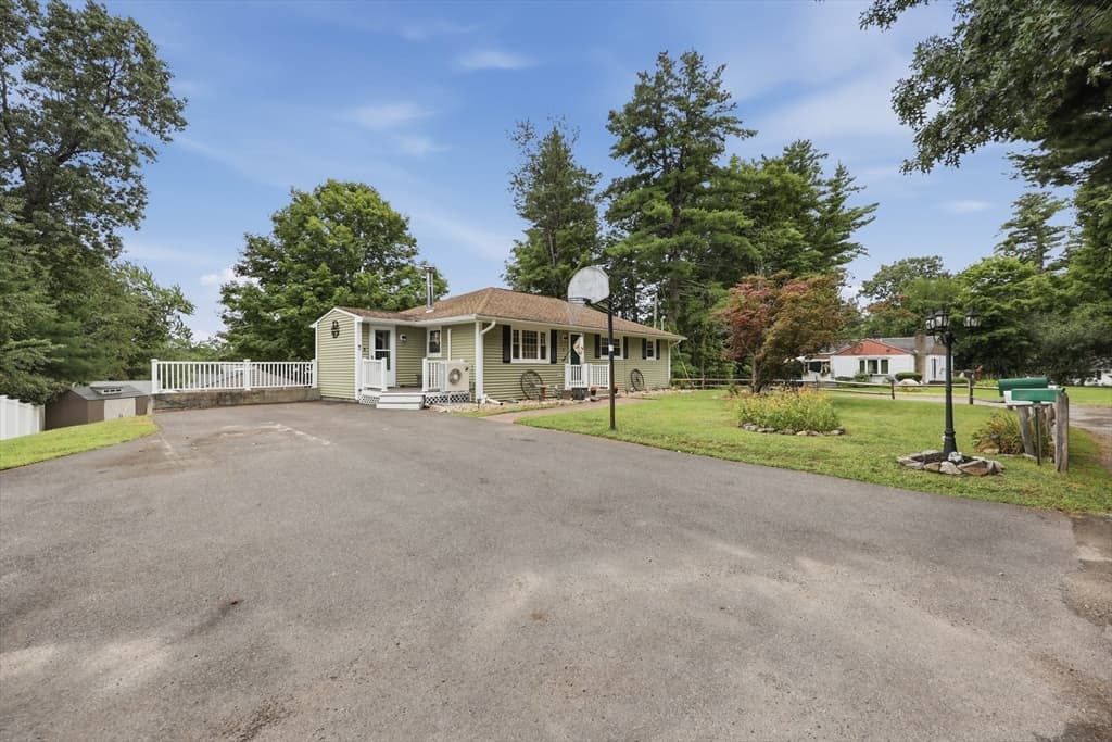 4 Olive Dr, Leominster MA 01453 photo 37