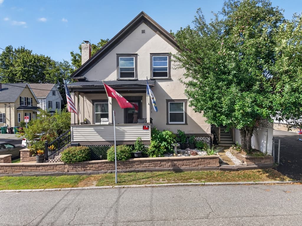 103 B Street, Lowell MA 01851 photo 2