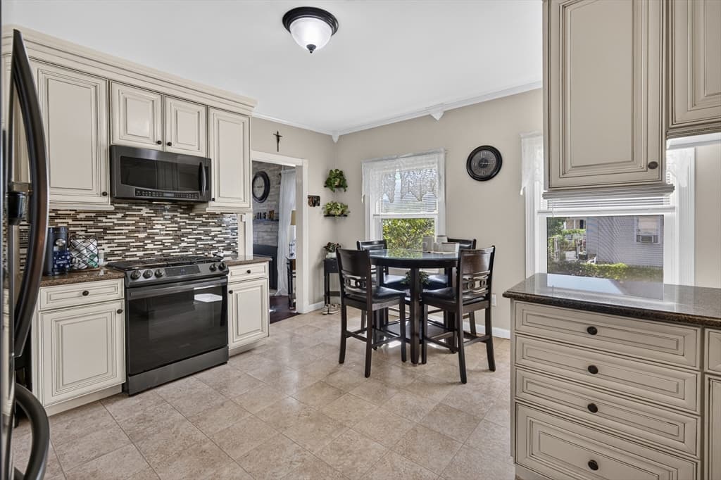 103 B Street, Lowell MA 01851 photo 9