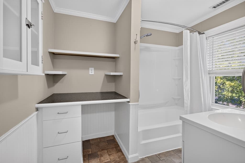 103 B Street, Lowell MA 01851 photo 30