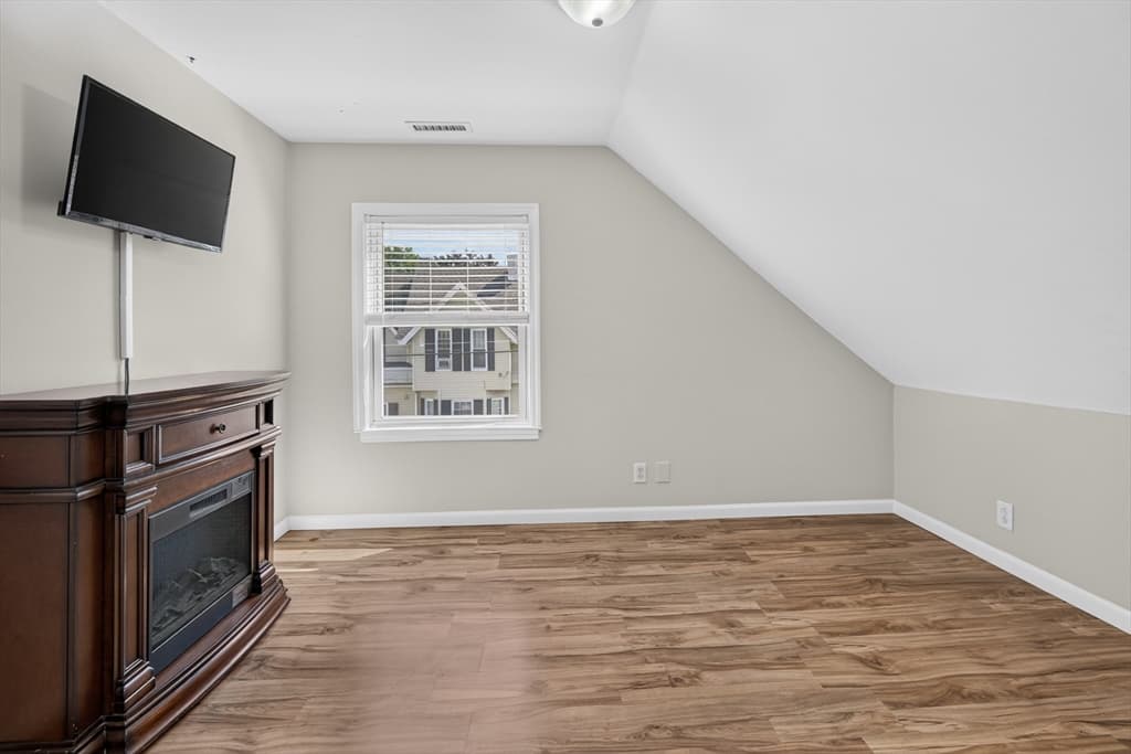 103 B Street, Lowell MA 01851 photo 38